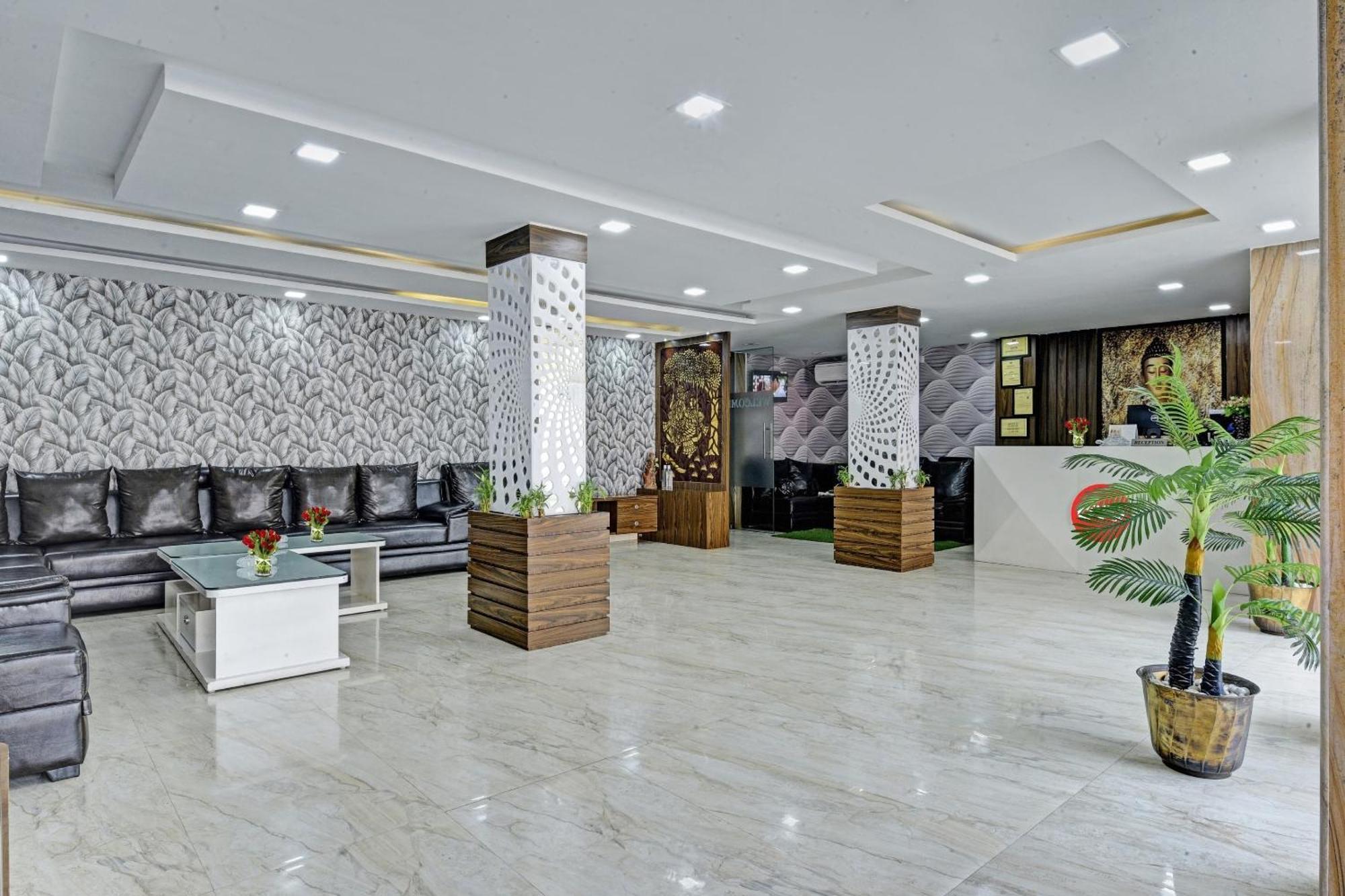 Hotel O Jagat Palace رانشي المظهر الخارجي الصورة